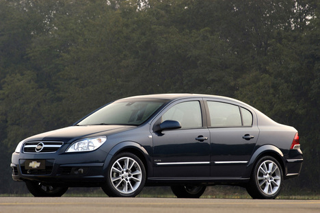 Изображение Astra Sedan